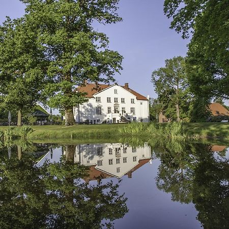 Hotel & Gaestehaus Gut Kaden Alveslohe Luaran gambar