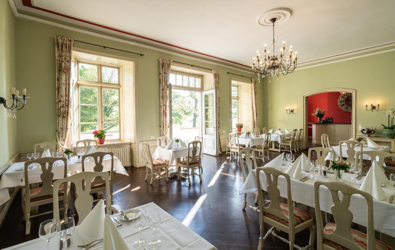 Hotel & Gaestehaus Gut Kaden Alveslohe Luaran gambar