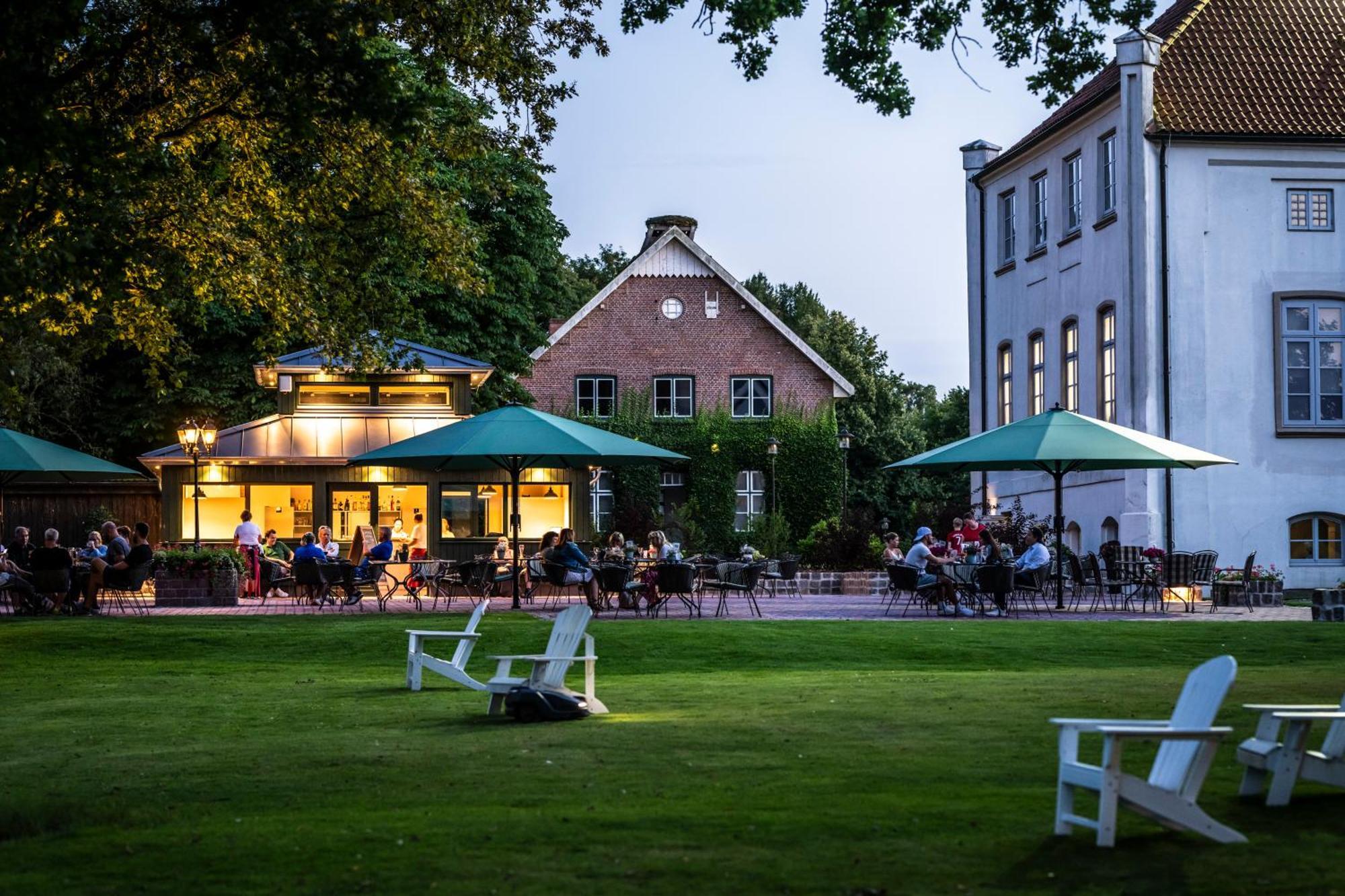 Hotel & Gaestehaus Gut Kaden Alveslohe Luaran gambar