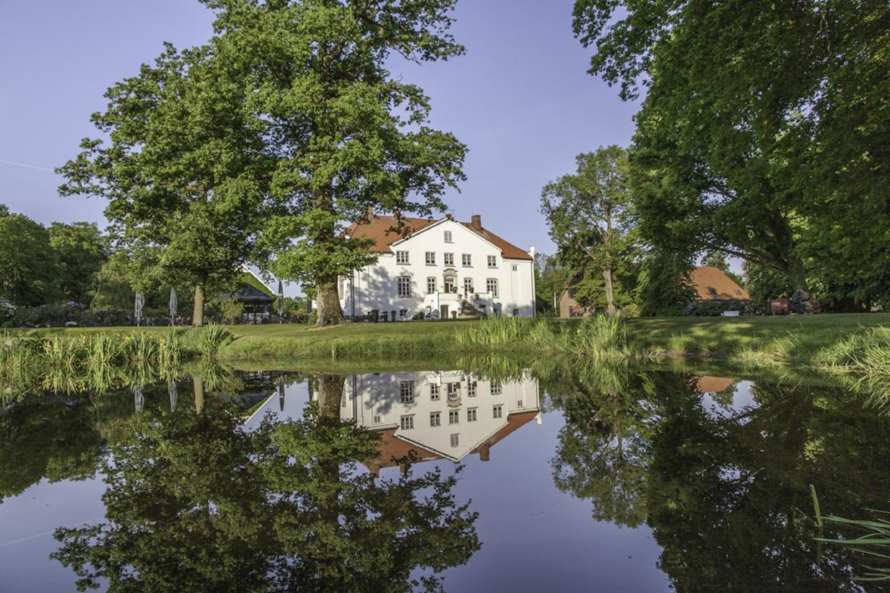 Hotel & Gaestehaus Gut Kaden Alveslohe Luaran gambar